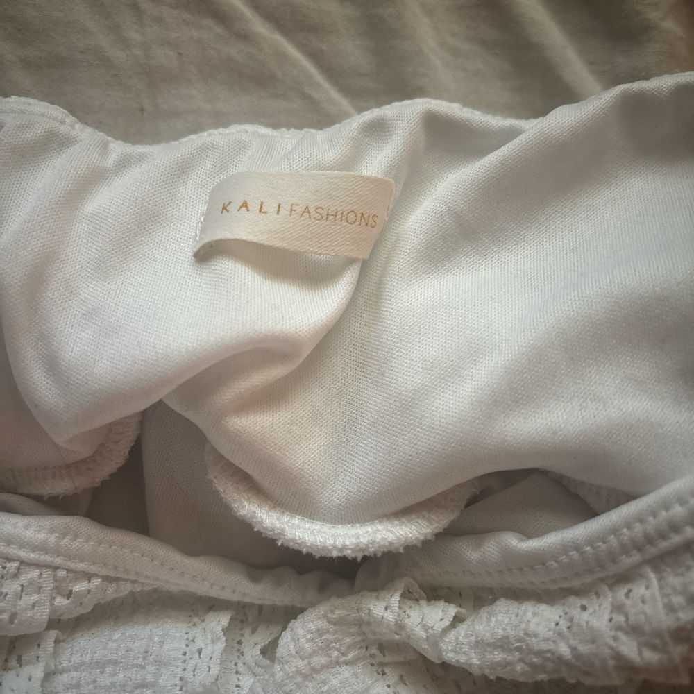 White Ruffled Mini Skirt - Picture 3 of 3